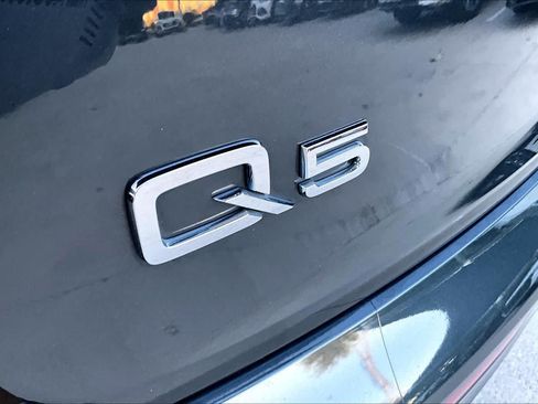 Used 2021 Audi Q5 2.0T Premium w/ Convenience Package AWD/4WD image 33