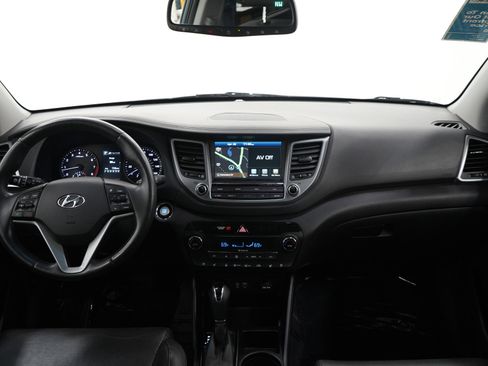 Used 2018 Hyundai Tucson Limited w/ Ultimate Package 02 AWD/4WD image 11