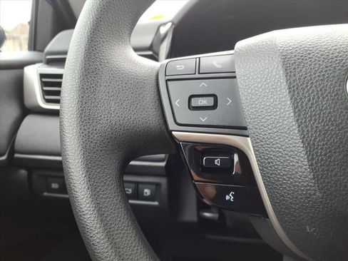 Certified 2025 Toyota Camry LE image 21