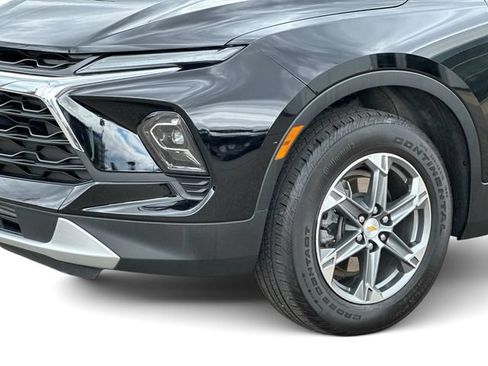 Used 2024 Chevrolet Blazer LT w/ Convenience Package FWD image 7