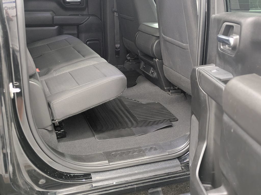 Used 2023 Chevrolet Silverado 1500 Custom AWD/4WD image 21
