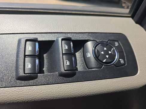 Used 2019 Ford F150 XLT w/ Equipment Group 302A Luxury AWD/4WD image 27