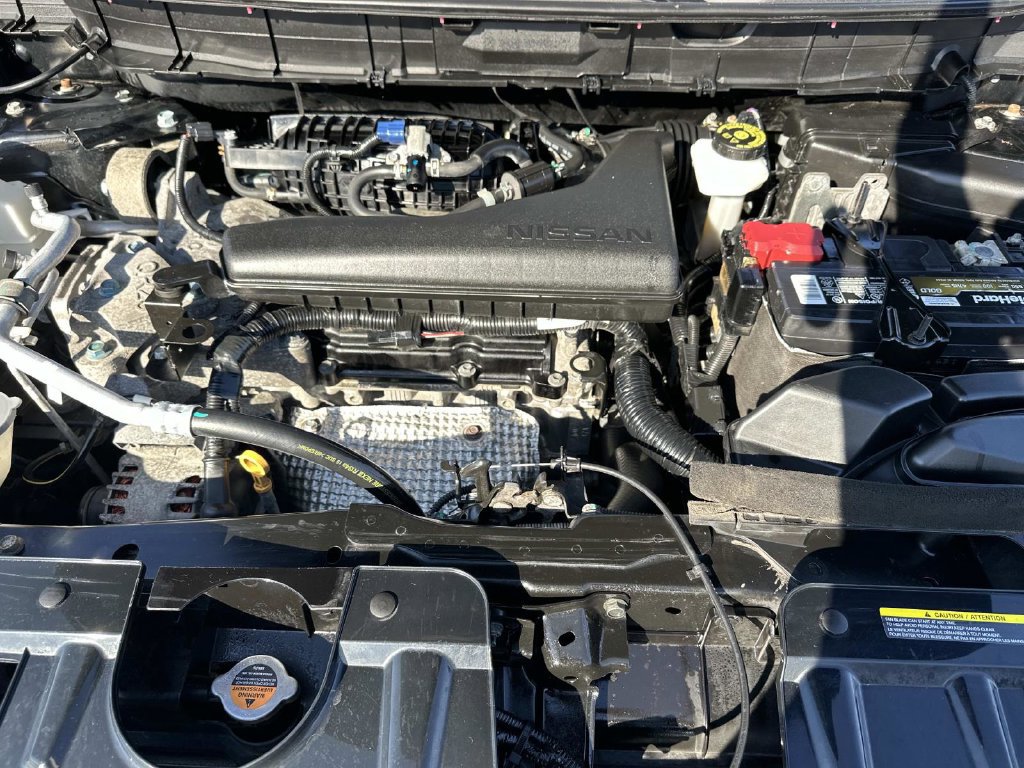 Used 2019 Nissan Rogue SV AWD/4WD image 11