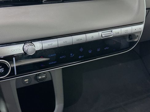 Used 2024 Hyundai Ioniq 5 SEL image 24