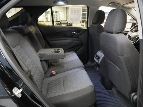 Certified 2024 Chevrolet Equinox LT image 30