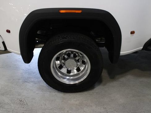 Used 2025 GMC Sierra 3500 Denali Ultimate AWD/4WD image 40