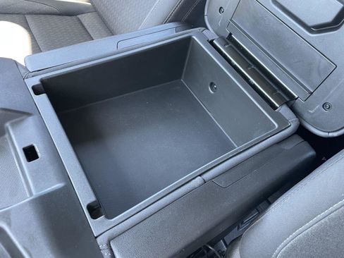 Used 2024 Chevrolet Silverado 2500 W/T w/ WT/CX Safety Package image 18