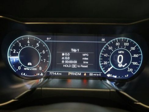 Used 2022 Ford Mustang Shelby GT500 w/ Carbon Fiber Track Pack image 9