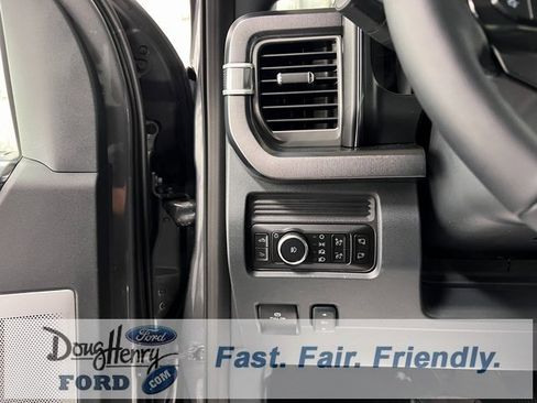 New 2025 Ford F350 Platinum w/ FX4 Off-Road Package image 28