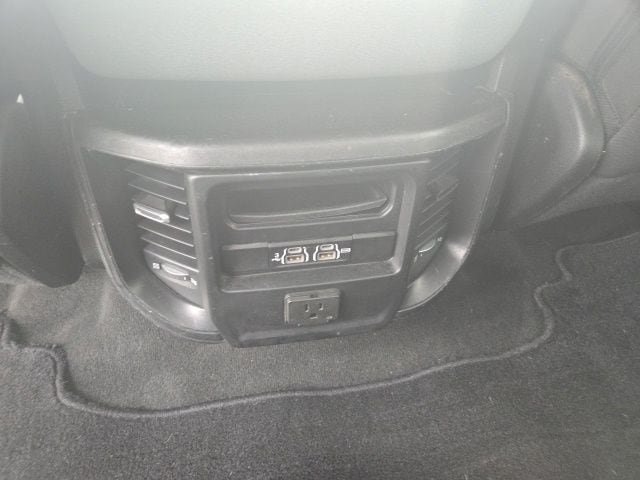 Used 2020 RAM 1500 Big Horn AWD/4WD image 7