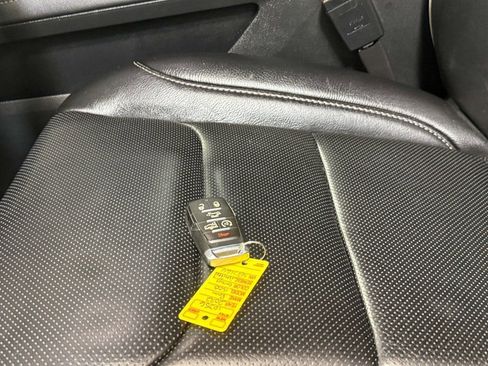 Used 2022 RAM 1500 Limited w/ Off-Road Group image 20