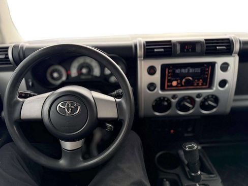 Used 2007 Toyota FJ Cruiser 4WD image 21