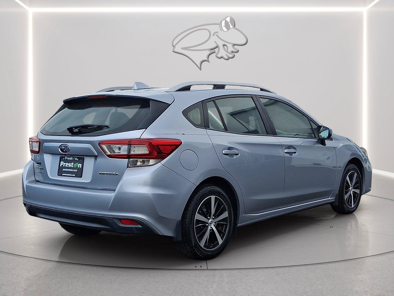 Used 2019 Subaru Impreza 2.0i Premium AWD/4WD image 4