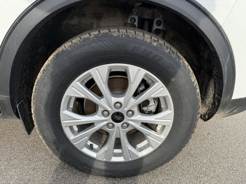 Used 2024 Ford Escape Active AWD/4WD image 16