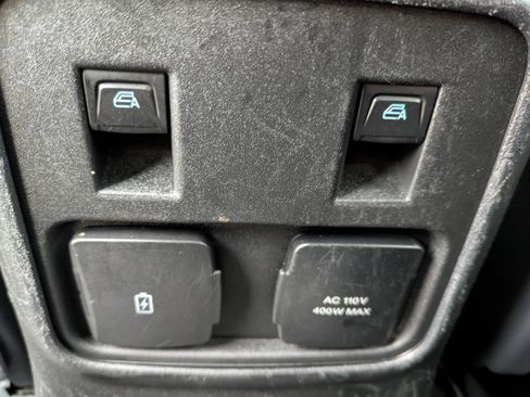 Used 2021 Ford Bronco Badlands image 15