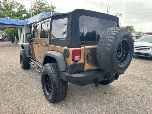 Used 2015 Jeep Wrangler Unlimited Sport w/ Quick Order Package 24S AWD/4WD image 6