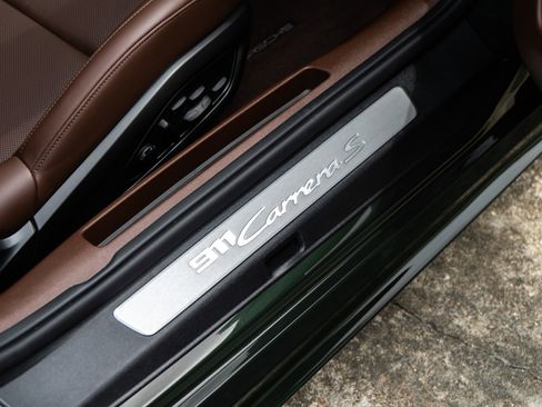 Used 2026 Porsche 911 Carrera S RWD image 39