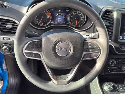 Certified 2022 Jeep Cherokee Latitude Lux image 15