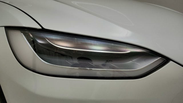 Used 2022 Tesla Model X AWD/4WD image 22