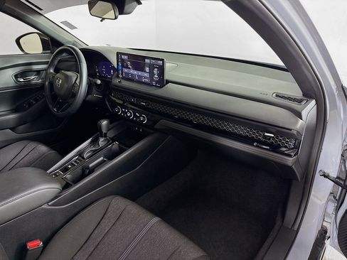 Used 2023 Honda Accord Sport image 34