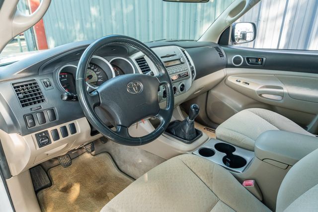 Used 2007 Toyota Tacoma PreRunner w/ SR5 Pkg #2 RWD image 23