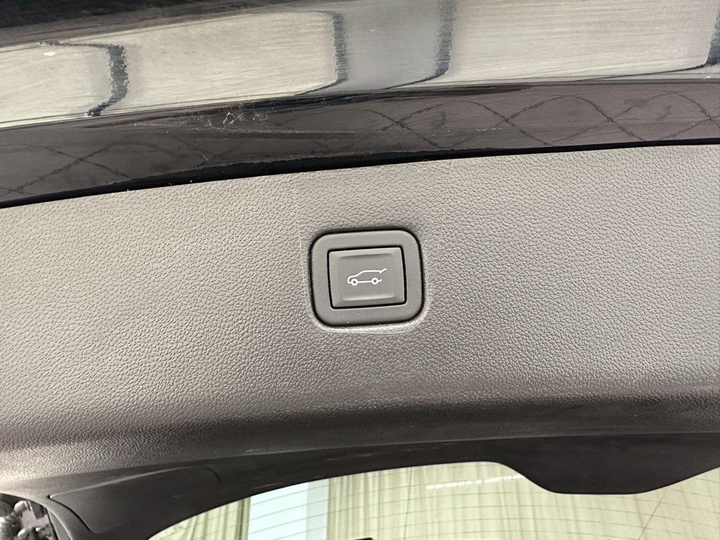 Used 2024 Chevrolet Blazer LT w/ Redline Edition FWD image 10