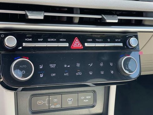New 2026 Hyundai Tucson Limited AWD/4WD image 15