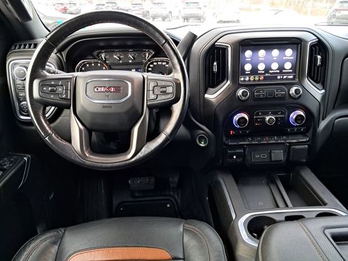 Used 2021 GMC Sierra 1500 AT4 w/ AT4 Preferred Package image 16
