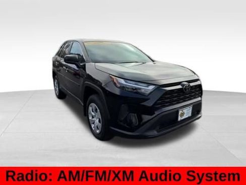 Used 2025 Toyota RAV4 LE image 9