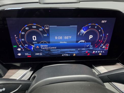 Used 2025 Chevrolet Tahoe LS AWD/4WD image 30