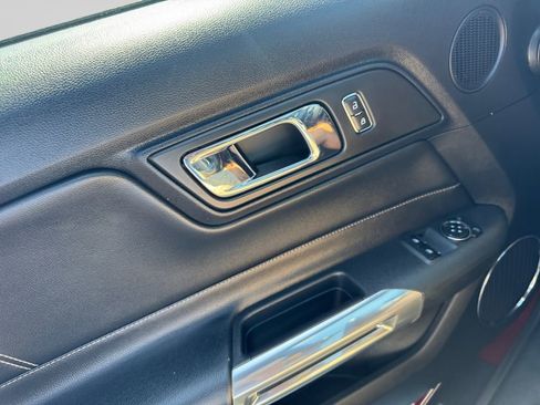 Used 2016 Ford Mustang GT Premium RWD image 7