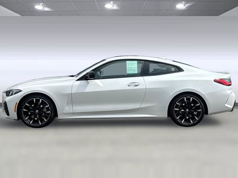 Used 2025 BMW 430i Coupe w/ M Sport Package RWD image 2