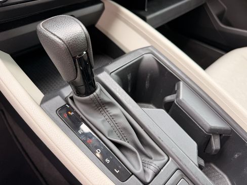 Certified 2024 Honda Accord LX image 19