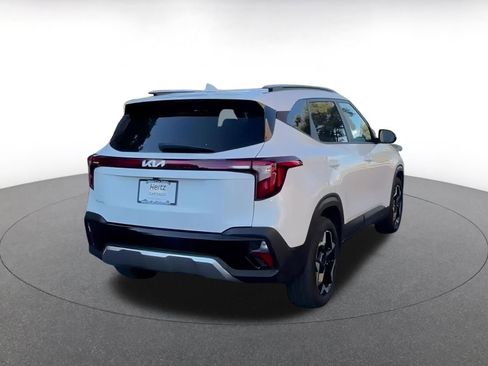 Used 2025 Kia Seltos S image 11