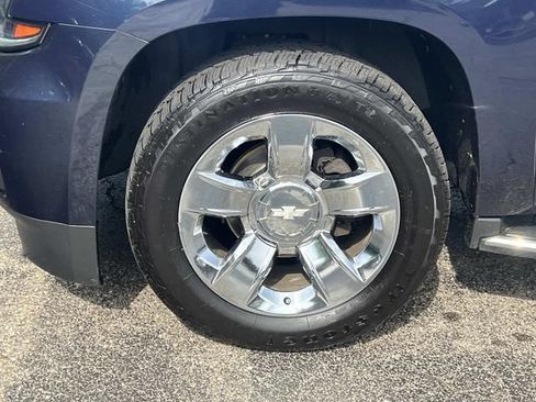 Used 2017 Chevrolet Tahoe Premier AWD/4WD image 9