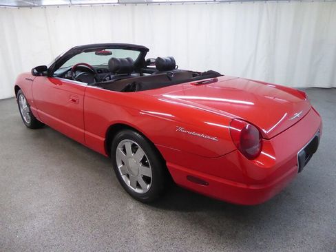 Used 2003 Ford Thunderbird Deluxe image 5