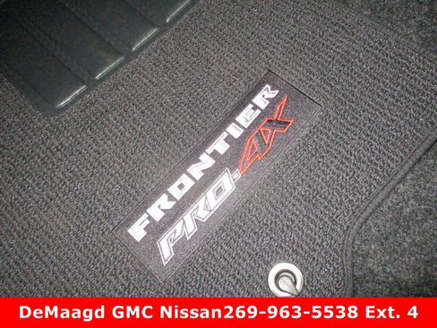 New 2025 Nissan Frontier PRO-4X w/ Pro Premium Package image 25