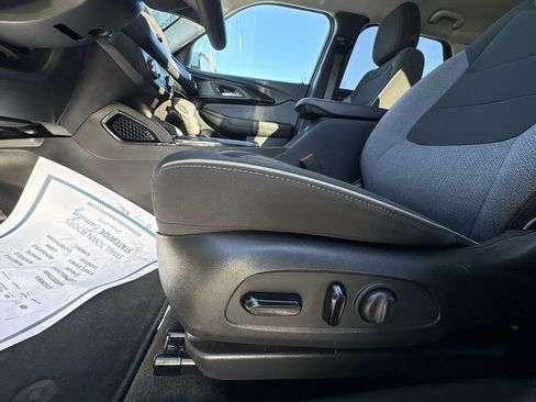 Used 2022 Chevrolet TrailBlazer LT w/ Driver Confidence Package image 14