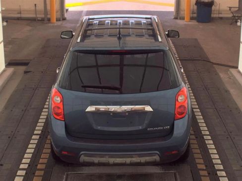 Used 2011 Chevrolet Equinox LTZ image 6