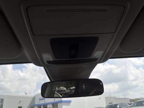 Used 2025 Honda CR-V EX image 27