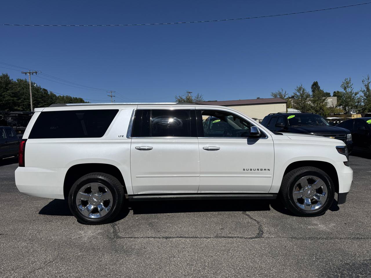 Used 2016 Chevrolet Suburban LTZ AWD/4WD image 16