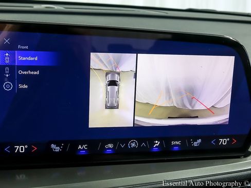 New 2026 Chevrolet Traverse LT w/ Driver Confidence Package image 16