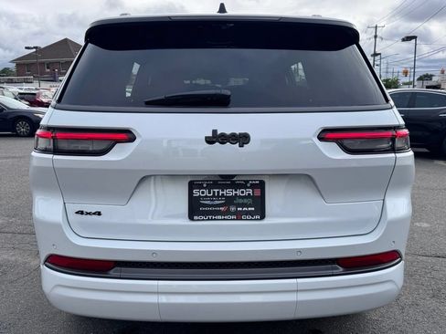 New 2026 Jeep Grand Cherokee L Limited AWD/4WD image 6