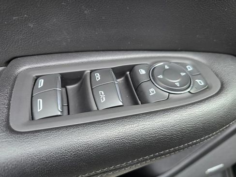 Used 2019 Cadillac XT5 Premium Luxury AWD/4WD image 31