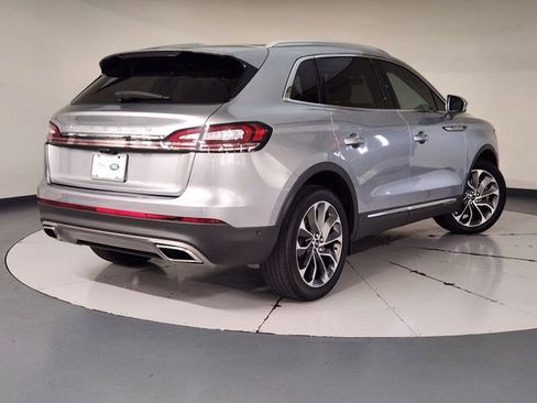 Used 2023 Lincoln Nautilus Reserve w/ Equipment Group 201A FWD image 2