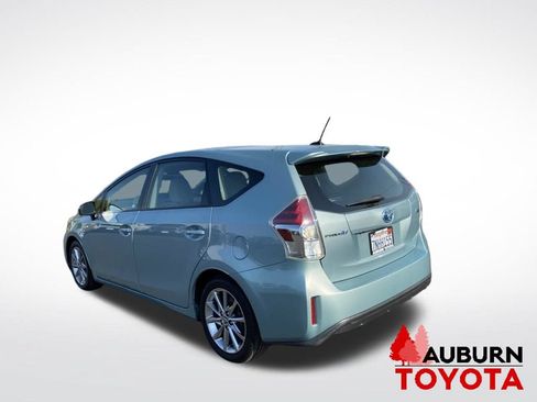 Used 2015 Toyota Prius V Five w/ Advanced Technology Package FWD image 5