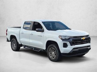 Used 2023 Chevrolet Colorado LT RWD video 3