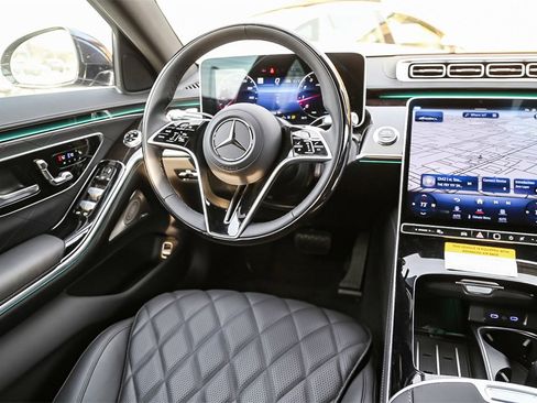 Used 2024 Mercedes-Benz S 580 4MATIC Sedan image 17