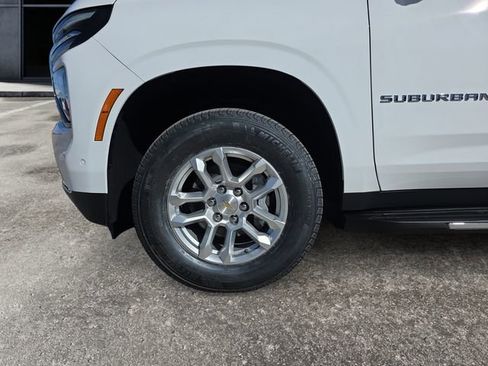 New 2026 Chevrolet Suburban LS AWD/4WD image 9