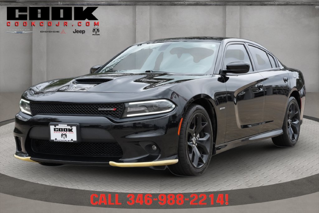 Used 2018 Dodge Charger R/T RWD image 1